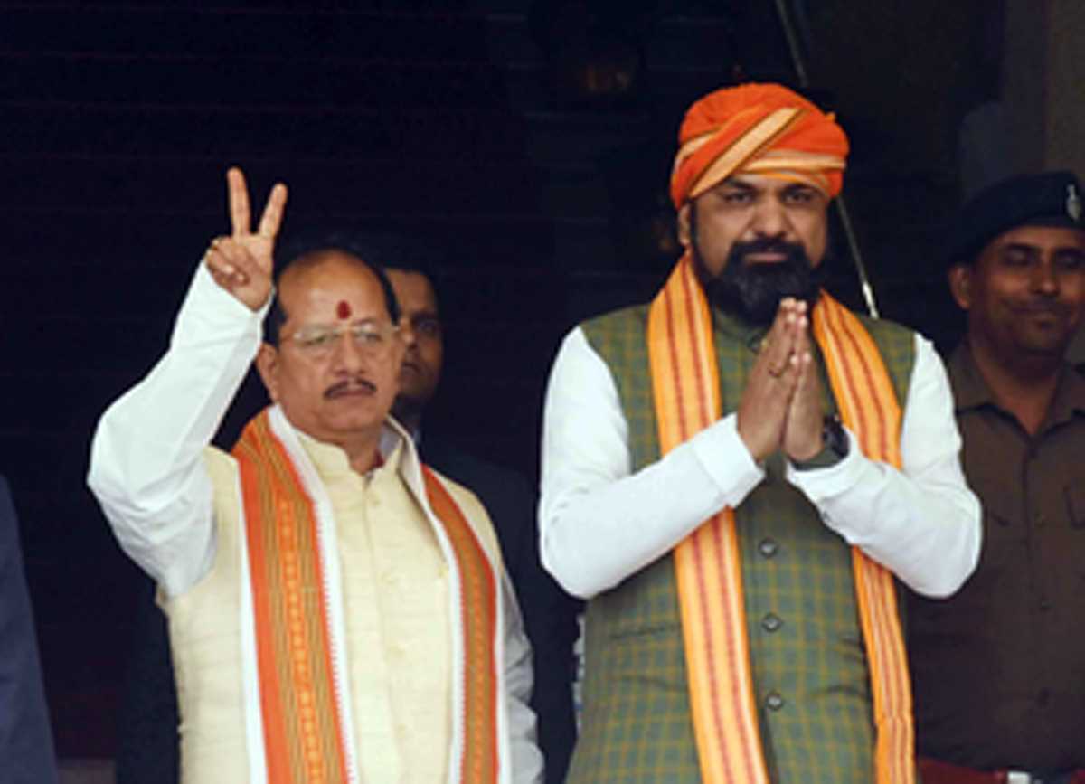 बिहार के उप मुख्यमंत्री सम्राट चौधरी, विजय सिन्हा दिल्ली रवाना, भाजपा कोर ग्रुप की बैठक में होंगे शामिल